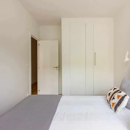 New Amara Friends & Families Parking Apartment