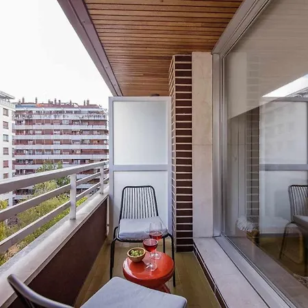 アパート New Amara Friends & Families Parking