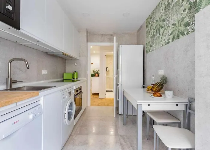 New Amara Friends & Families Parking 圣塞瓦斯蒂安