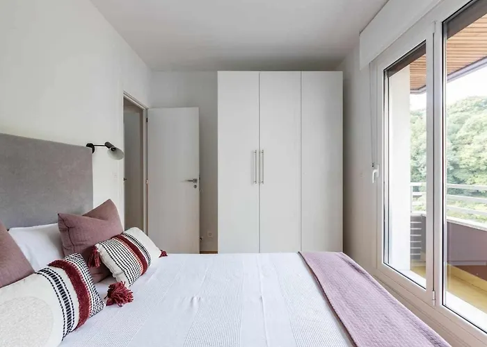 New Amara Friends & Families Parking 公寓 *