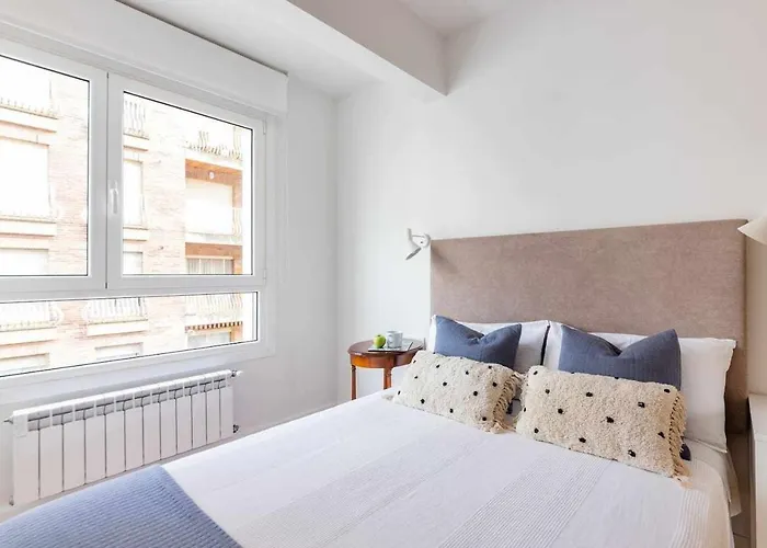 New Amara Friends & Families Parking * 圣塞瓦斯蒂安